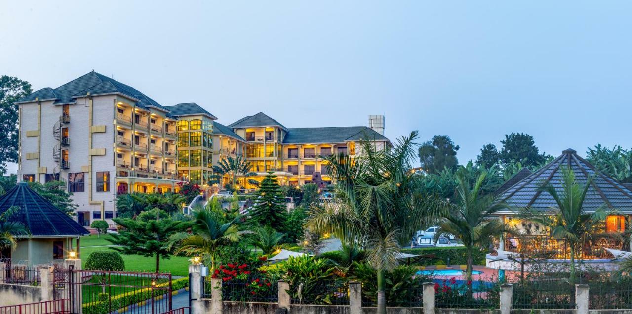 Nyaika Hotel Fort Portal Exterior foto