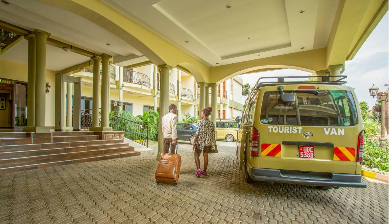 Nyaika Hotel Fort Portal Exterior foto